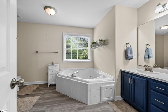 121 Steepleview Court, Greer, SC 29651