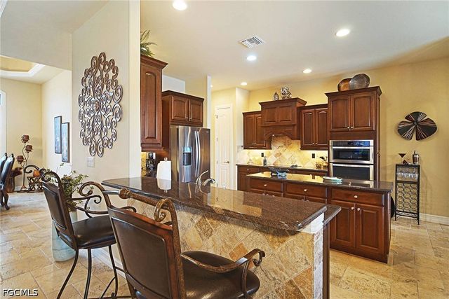 5415 SW 17th AVE, Cape Coral, FL 33914