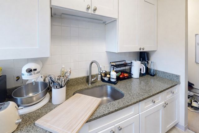 5 Royce Rd. 52, Boston, MA 02134