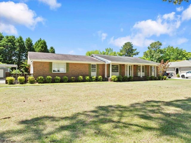 308 Cleveland St., Mullins, SC 29574