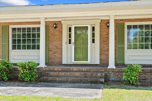 308 Cleveland St., Mullins, SC 29574
