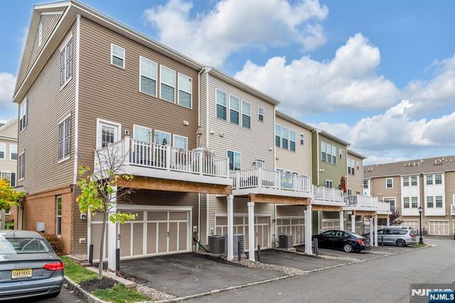 62 Truman Drive, Wood Ridge, NJ 07075