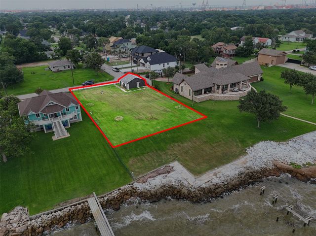 1714 Roscoe Street, La Porte, TX 77571