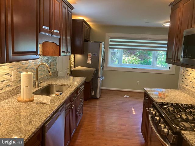 537 E INDIAN SPRING DR, Silver Spring, MD 20901