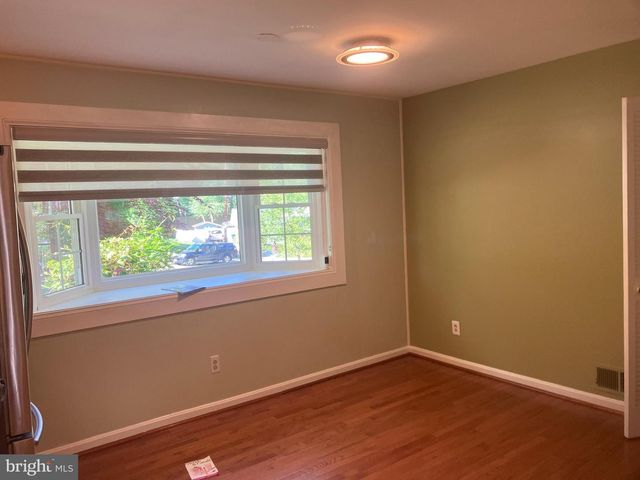 537 E INDIAN SPRING DR, Silver Spring, MD 20901