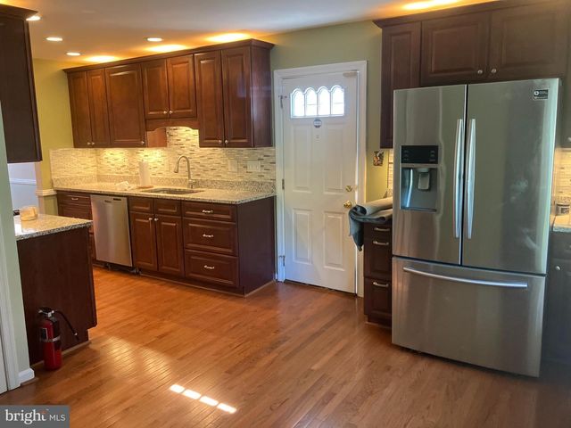 537 E INDIAN SPRING DR, Silver Spring, MD 20901