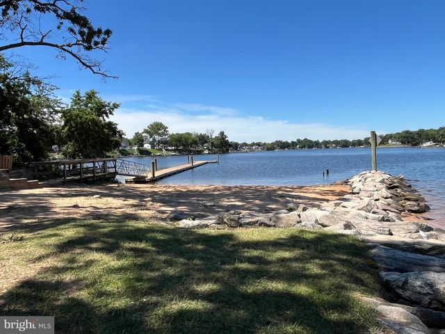 930 PASSAMAQUODY HARBOUR, Pasadena, MD 21122