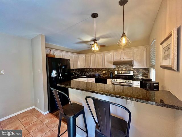 930 PASSAMAQUODY HARBOUR, Pasadena, MD 21122