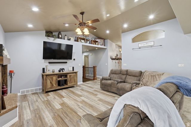 1341 S 200 E, Nephi, UT 84648