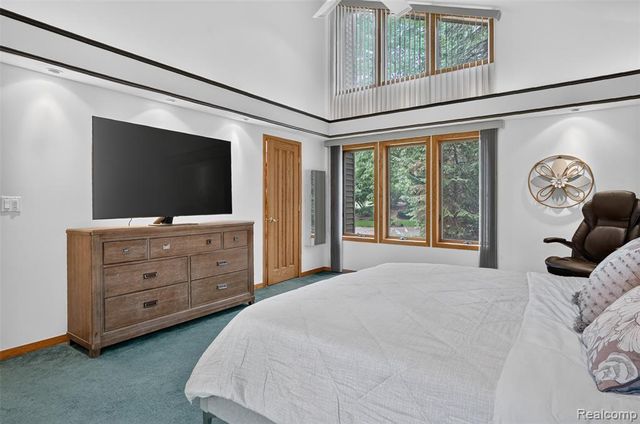 7772 Athlone Drive, Brighton, MI 48116