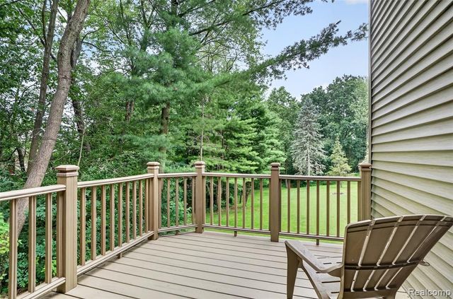 7772 Athlone Drive, Brighton, MI 48116