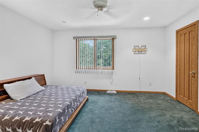 7772 Athlone Drive, Brighton, MI 48116
