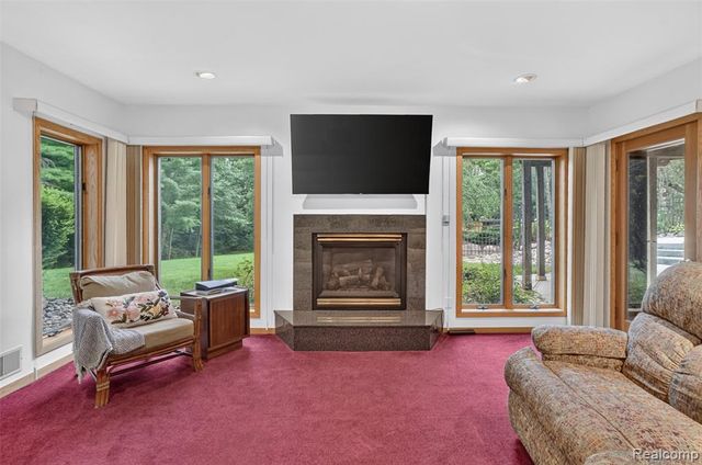 7772 Athlone Drive, Brighton, MI 48116