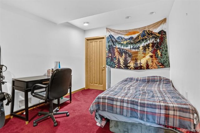 7772 Athlone Drive, Brighton, MI 48116