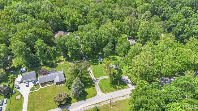 6581 N Showers Road, Bloomington, IN 47408