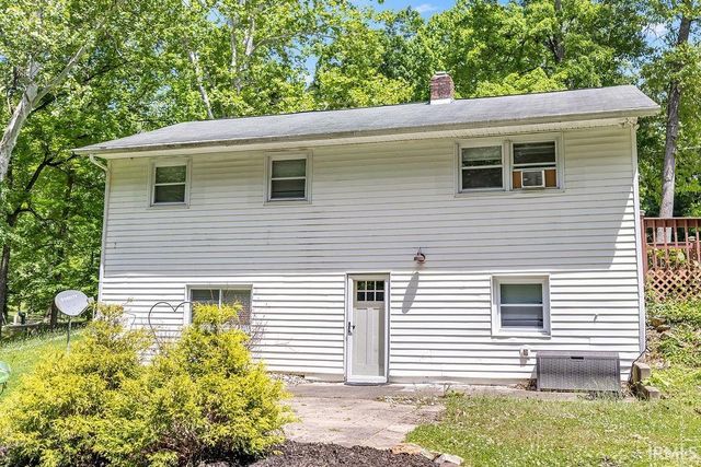 6581 N Showers Road, Bloomington, IN 47408