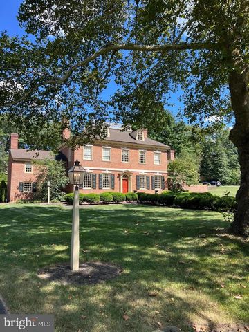 1101 SMALLBROOK LN, York, PA 17403