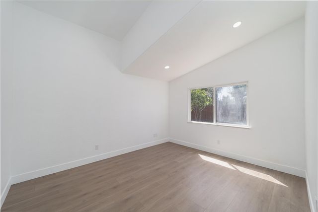 12 Caswell Ct, Sacramento, CA 95838