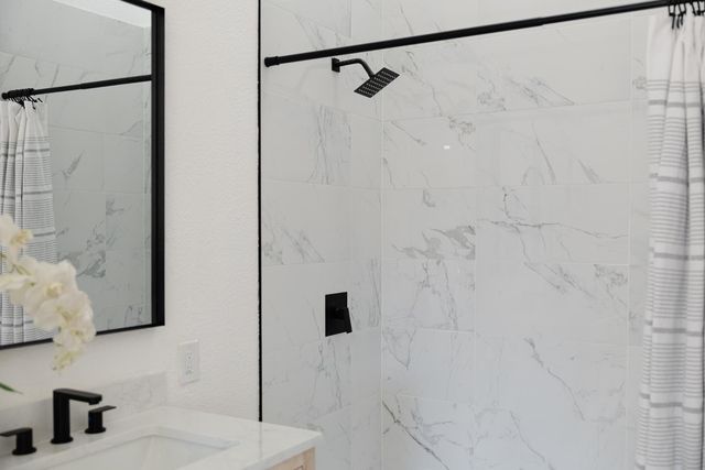 12 Caswell Ct, Sacramento, CA 95838