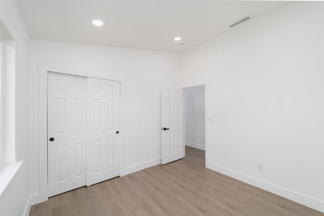 12 Caswell Ct, Sacramento, CA 95838