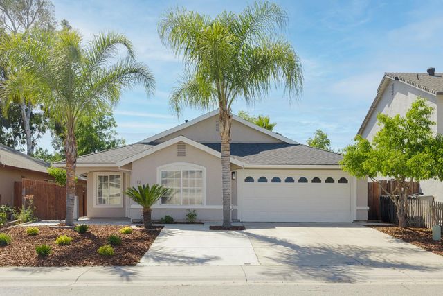12 Caswell Ct, Sacramento, CA 95838