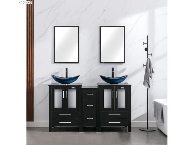 1852 Nw DOGWOOD St, Roseburg, OR 97471