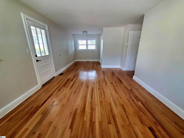 3 Dale Drive, Greenville, SC 29607
