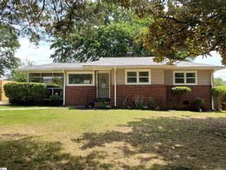 3 Dale Drive, Greenville, SC 29607