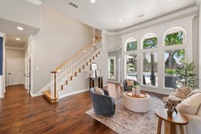 805 Longford Drive, Southlake, TX 76092