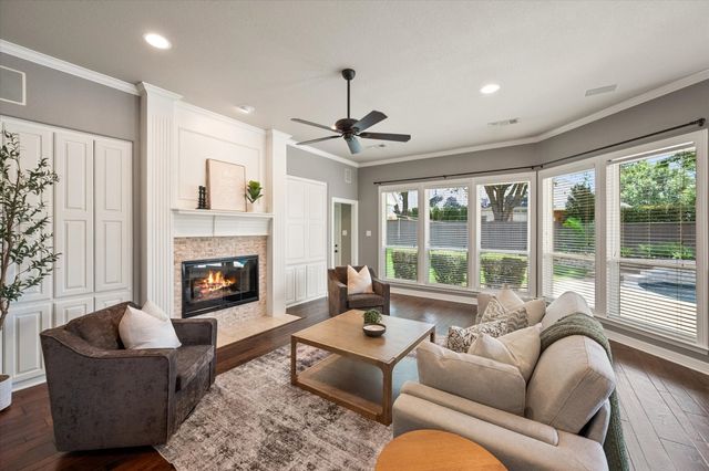 805 Longford Drive, Southlake, TX 76092