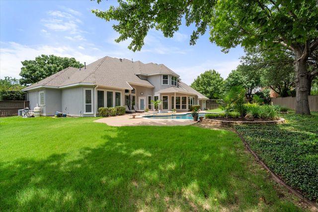 805 Longford Drive, Southlake, TX 76092