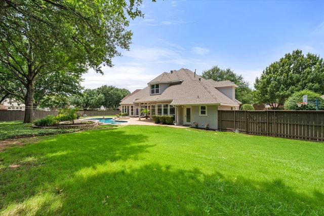 805 Longford Drive, Southlake, TX 76092