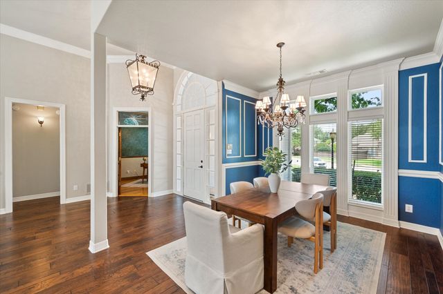 805 Longford Drive, Southlake, TX 76092