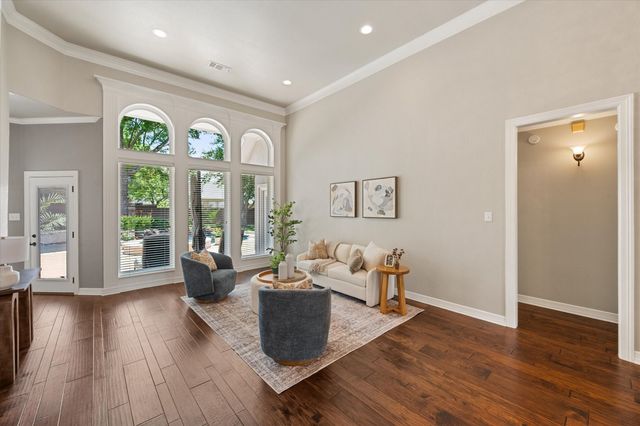 805 Longford Drive, Southlake, TX 76092