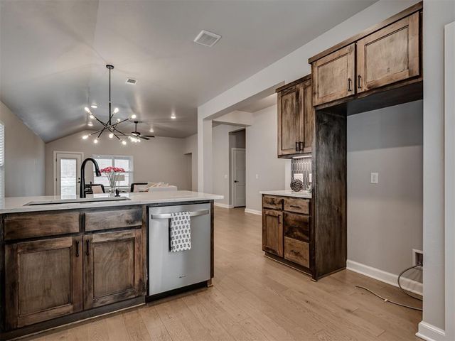 3720 Alta Vista Drive, Norman, OK 73069