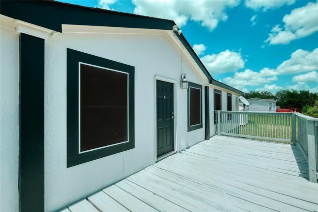 132 County Road 247, Georgetown, TX 78633