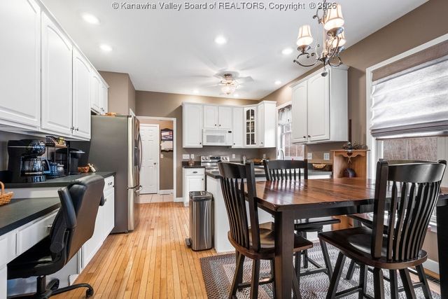 1031 Wethersfield CX, Hurricane, WV 25526