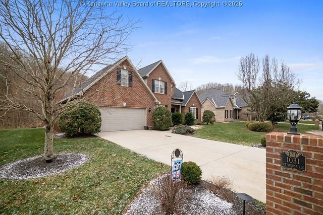 1031 Wethersfield CX, Hurricane, WV 25526