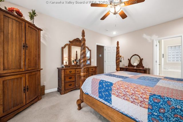 1031 Wethersfield CX, Hurricane, WV 25526