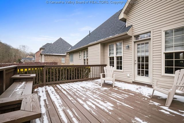 1031 Wethersfield CX, Hurricane, WV 25526