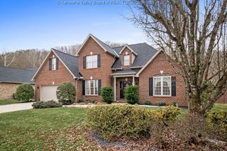 1031 Wethersfield CX, Hurricane, WV 25526