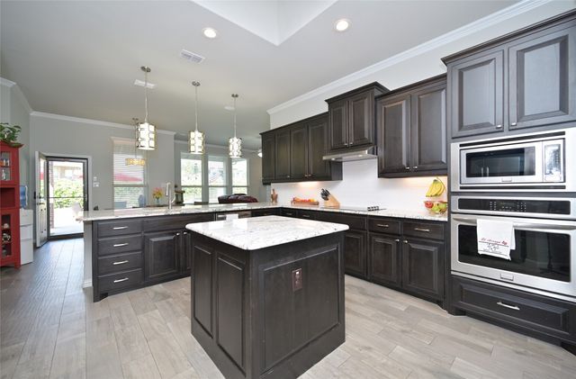 3614 Brighton Drive, Midlothian, TX 76065