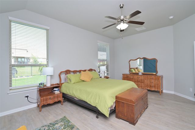 3614 Brighton Drive, Midlothian, TX 76065