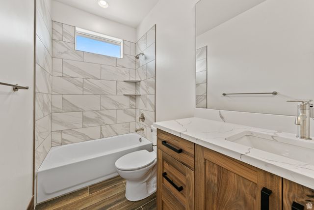 977 W 1920 S, Hurricane, UT 84737