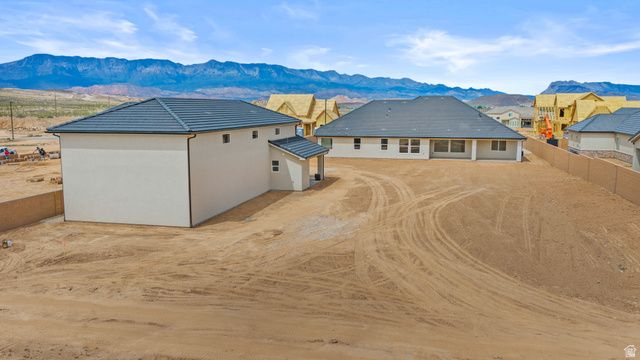 977 W 1920 S, Hurricane, UT 84737