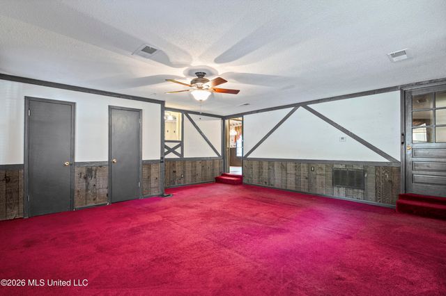 4830 S Big Horn Drive, Nesbit, MS 38651