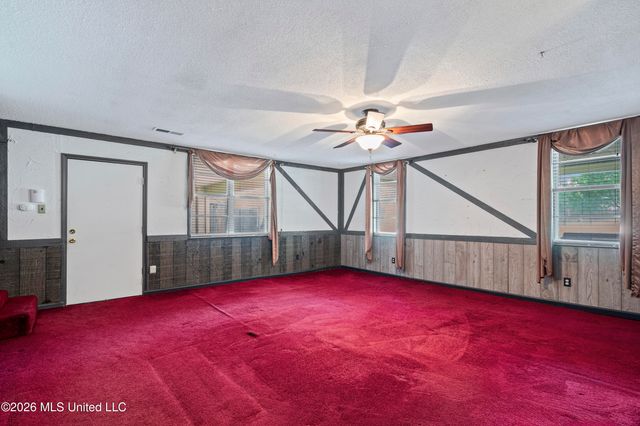 4830 S Big Horn Drive, Nesbit, MS 38651