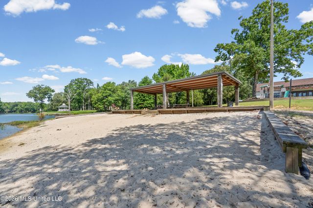 4830 S Big Horn Drive, Nesbit, MS 38651