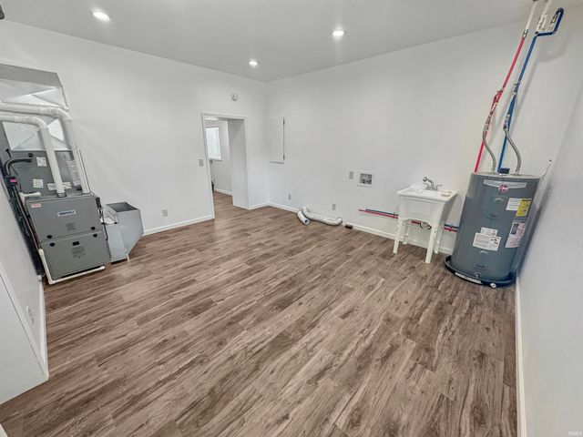 407 S Eighth Street, Boonville, IN 47601