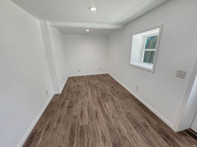 407 S Eighth Street, Boonville, IN 47601